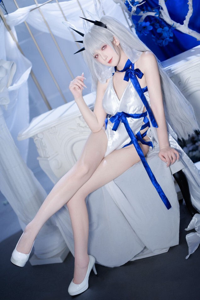 封疆疆v - 碧蓝航线 可畏 礼服 [32P-934MB]