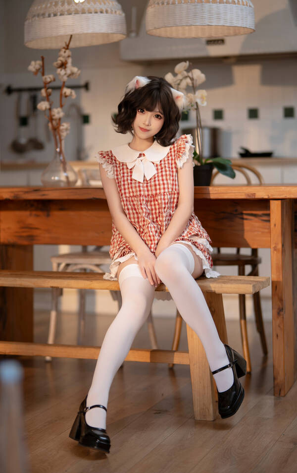 Bangni邦尼 - 木屋喵语 [81P3V-954MB]
