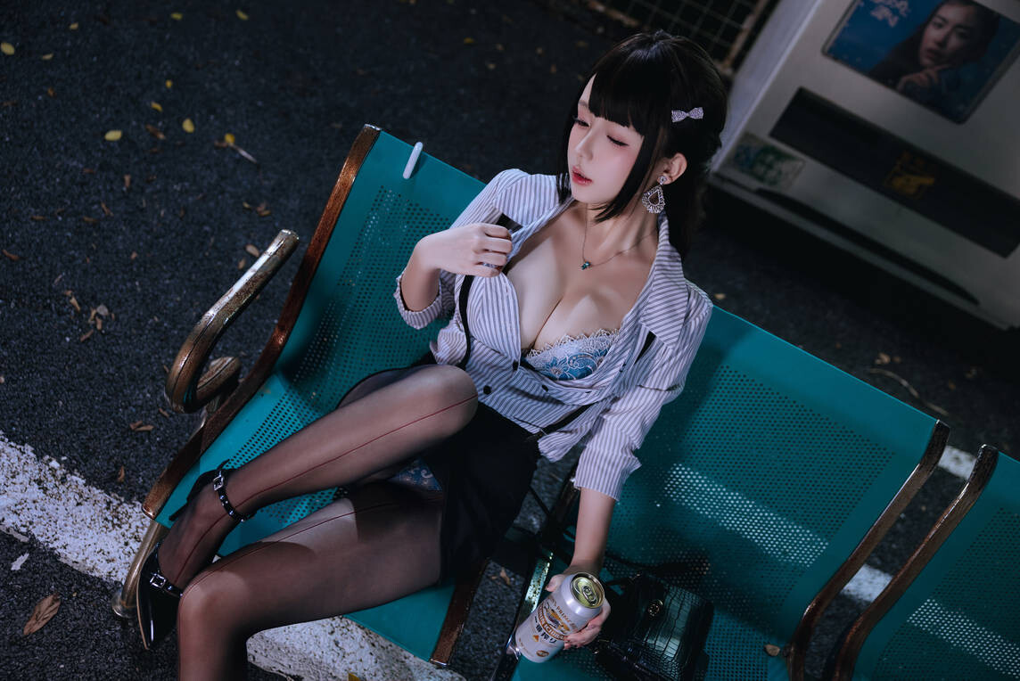 日奈娇 (樱井小莜) - 下班的OL [188P6V-1.40GB]