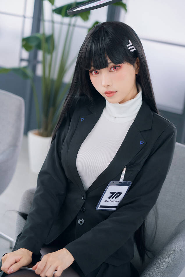 ElyEE子 -  【Tsukatsuki Rio】調月莉音 [26P-48.0MB]