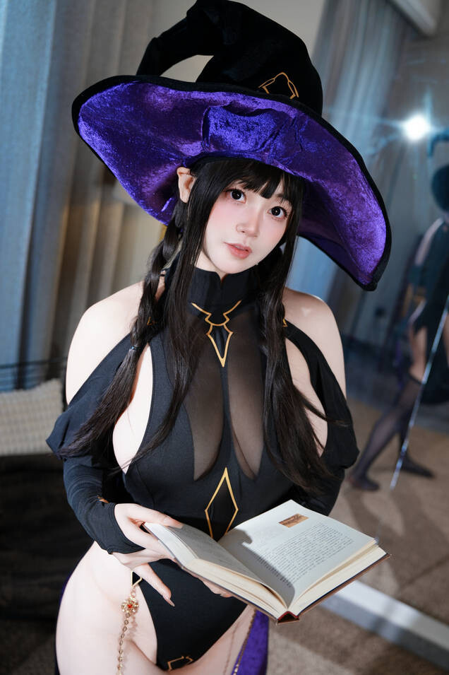 一只毛毛帽 - 魔女之夜 [105P2V-1.89GB]