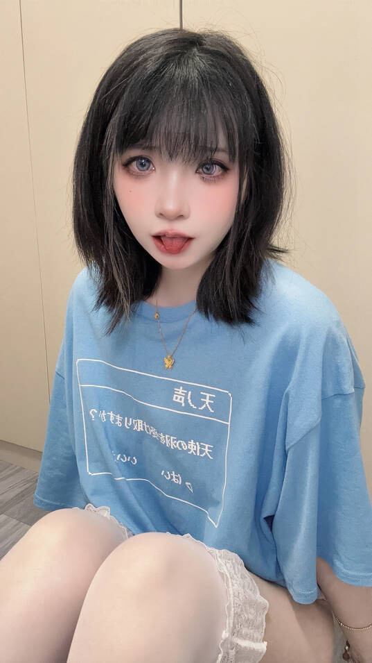 疯猫ss - 2025年06月会员 [60P3V-326MB]