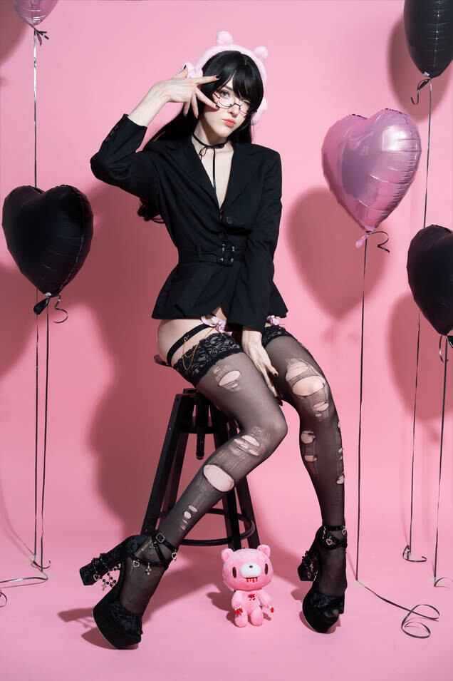 CandyBall - Gloomy Bear [61P8V-777MB]