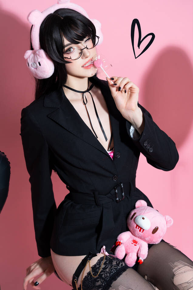 CandyBall - Gloomy Bear [61P8V-777MB]