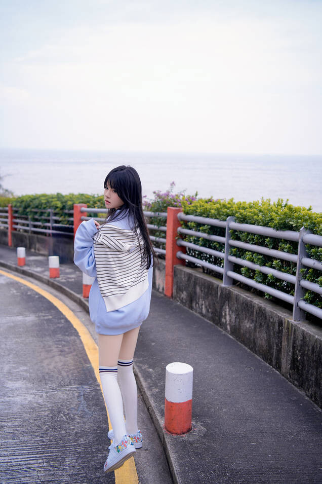 桜桃喵 - 蓝 [20P-356MB]