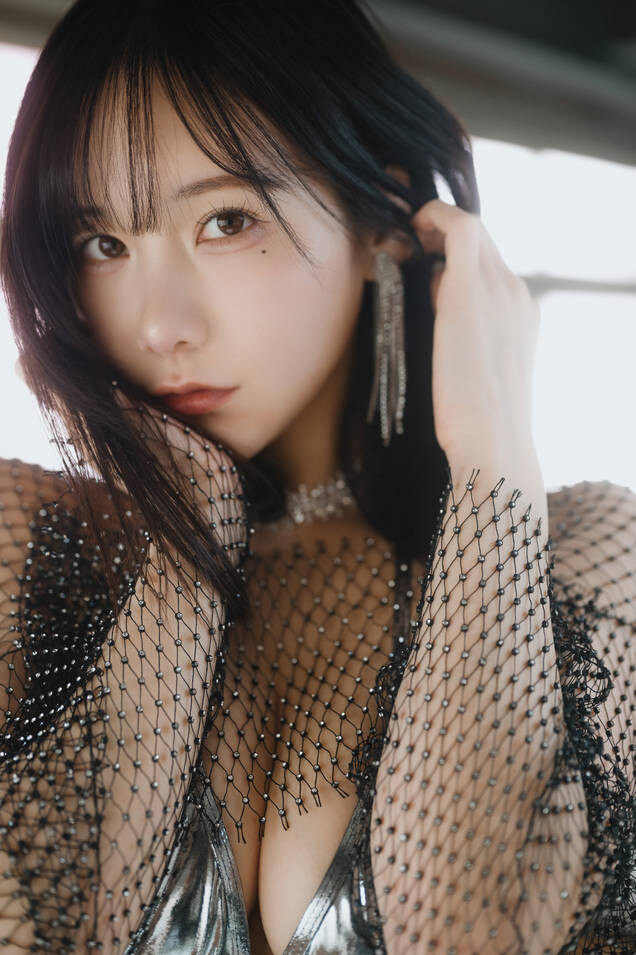 けん研🧪 (けんけん) - 【DL】Silver写真集 [110P-1.09GB]