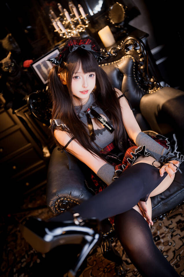 神楽坂真冬 - 小恶魔 [75P2V-575MB]