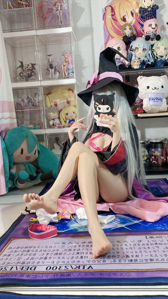 白栎Shirly - 宁宁魔女 下 [64P12V-3.29GB]