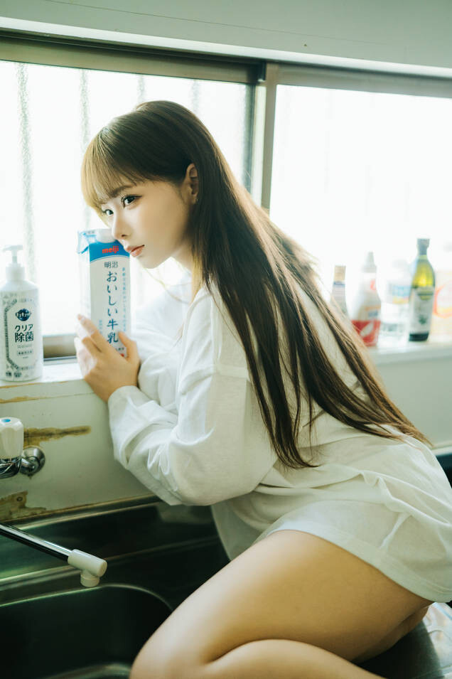 蠢沫沫 - 牛奶 [22P-251MB]