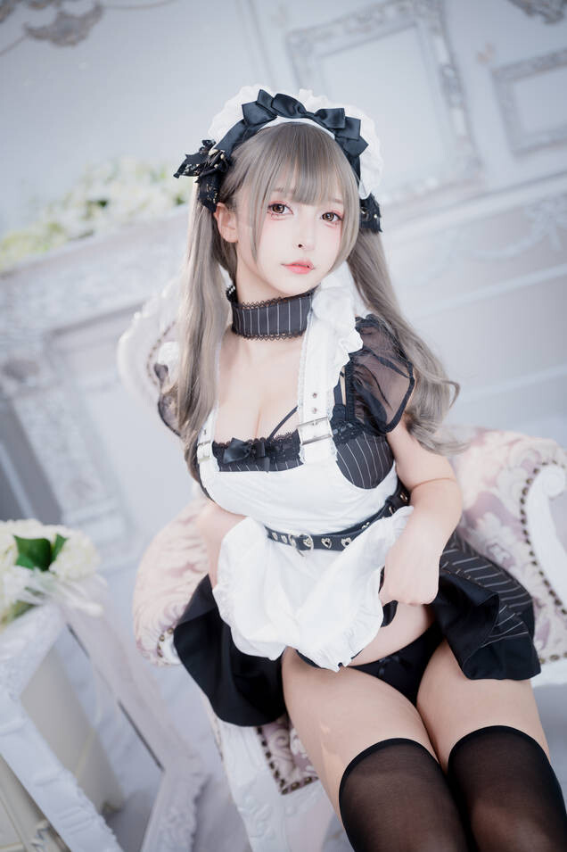 神楽坂真冬 - 妄想女仆 [75P2V-463MB]