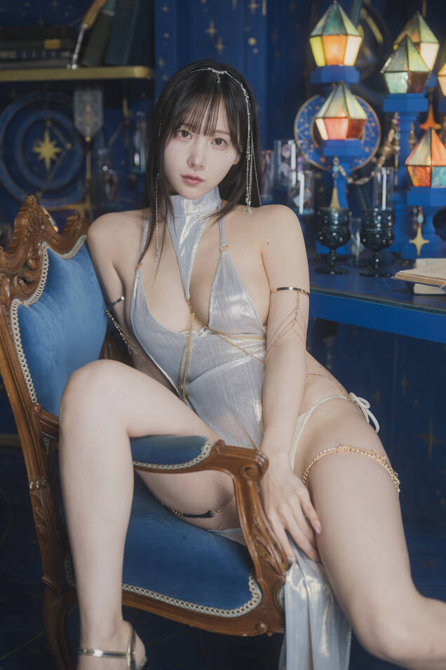 けん研🧪 (けんけん) - 【DL】Crystal 2026生誕写真集 [201P-3.31GB]