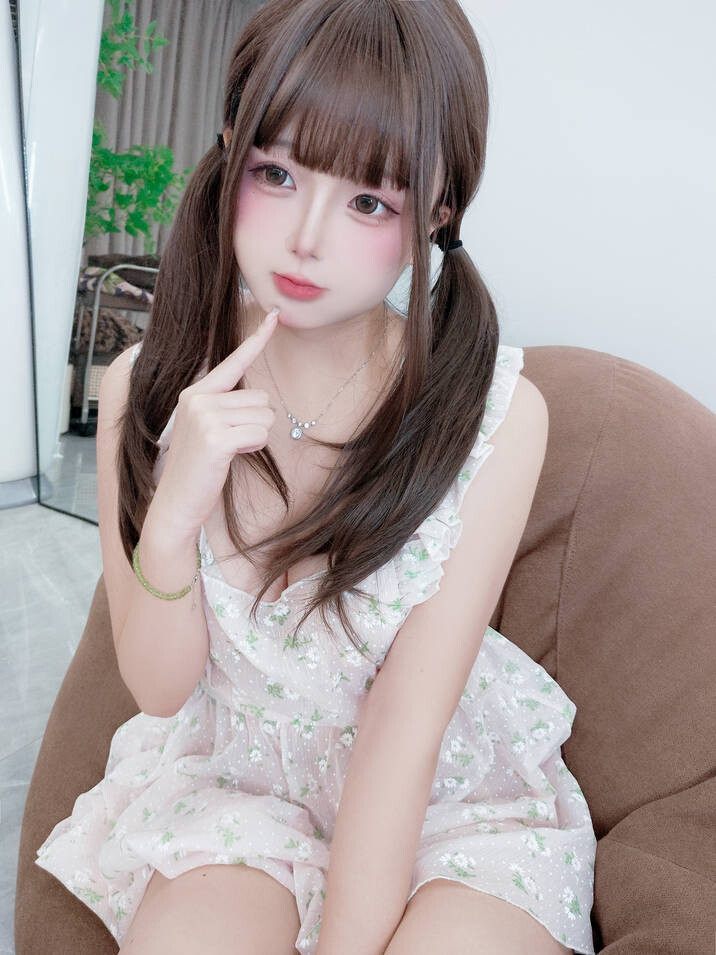 日奈娇 (樱井小莜) - 2025年06月月刊 [134P3V-467MB]
