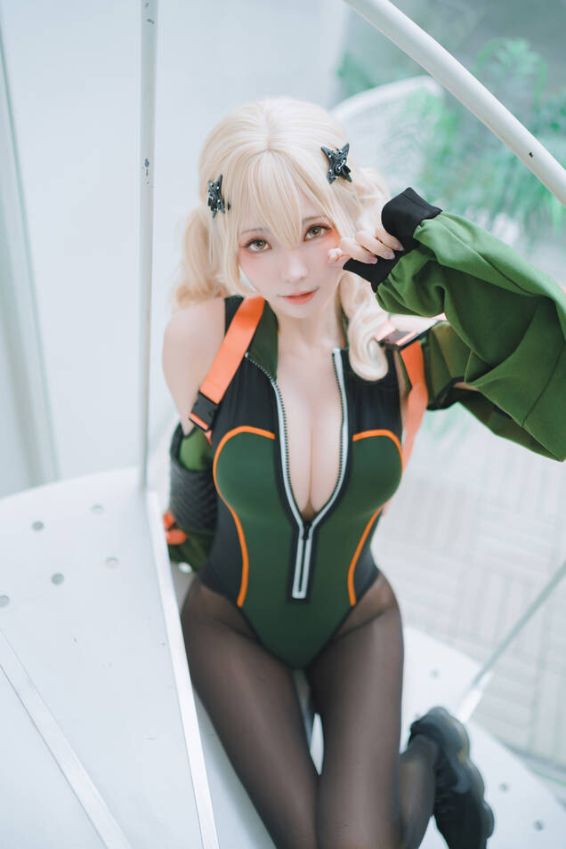 ElyEE子 - 2026 May Tier 4 [182P9V-821MB]